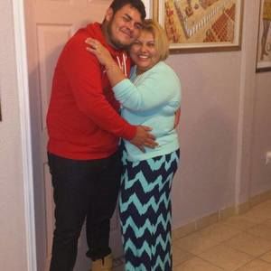 Meet your Posher, Yenni